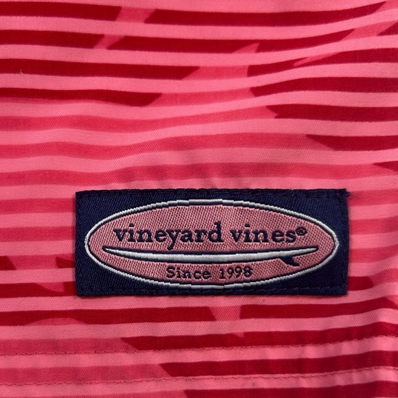 Men’s Vineyard Vines Swim Shorts. Size 33. 
Pink/Red Stripe w/ Shark Pattern. - Picture 6 of 9